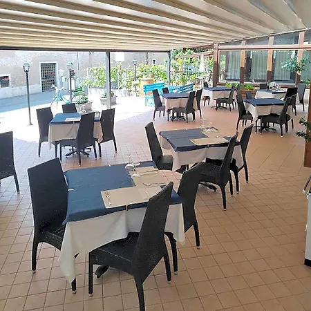 Luisa 酒店