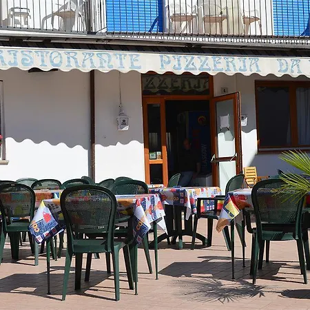 Luisa Hotel