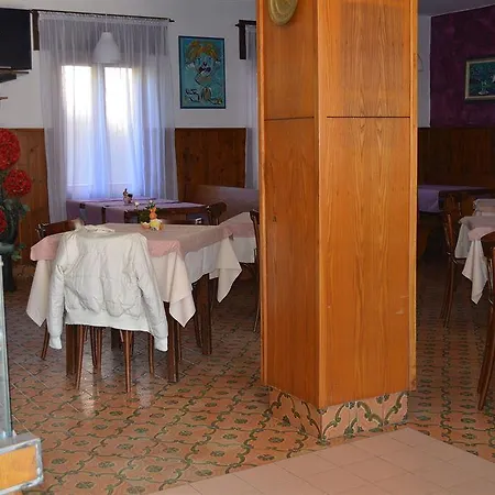 Luisa Hotell Brenzone sul Garda